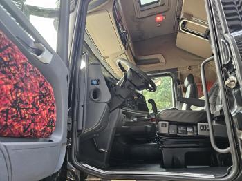 R500 V8 / MANUAL / RETARDER